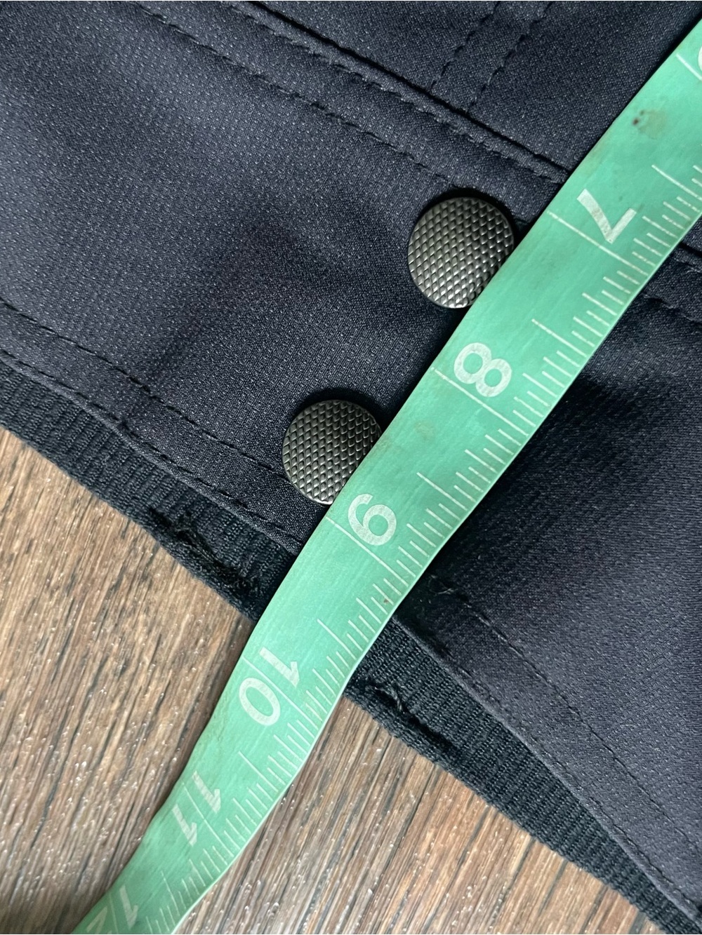 NWT title nine 9 clamber 2.0? 5” black athletic golf outdoor shorts size 2 READ - Picture 11 of 13